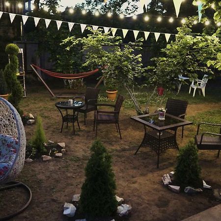 Lazika Hotel Zugdidi Esterno foto
